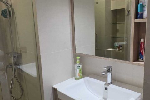 Condo à Phuket, Thaïlande, 2 chambres  № 148159 - photo 14