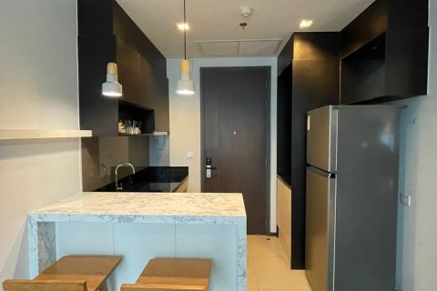 Studio dans le Condo à Watthana, Bangkok, Thaïlande  № 163490 - photo 3