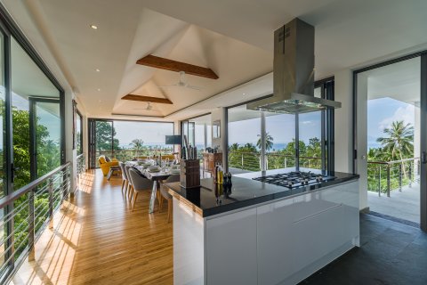 Villa in Ko Samui, Thailand 4 bedrooms № 163495 - photo 14