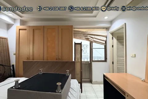Condo in Watthana, Bangkok, Thailand, 3 bedrooms № 201414 - photo 3