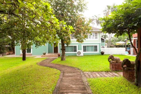 Maison à Saraphi, Thaïlande 11 chambres № 200482 - photo 2