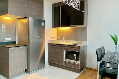 Студия в кондо в Клонг Тоэй, Бангкок, Таиланд № 150011 - фото 5