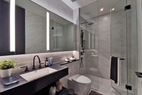 Condo in Bangkok, Thailand, 2 bedrooms  № 166949 - photo 8