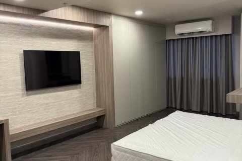 Кондоминиум с 4 спальнями в Клонг Тоэй, Бангкок, Таиланд № 151595 - фото 7