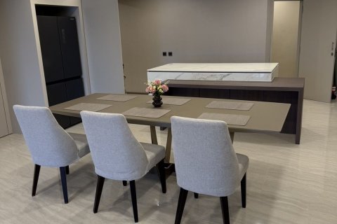 Кондоминиум с 4 спальнями в Клонг Тоэй, Бангкок, Таиланд № 151595 - фото 3