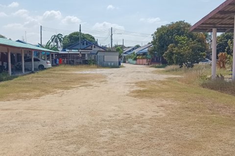 Land in Pattaya, Thailand 2542.4 sq.m. № 151593 - photo 7