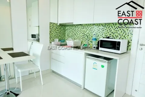 Condominio de 1 dormitorio en Jomtien Beach, Pattaya, Tailandia № 213007 - foto 5