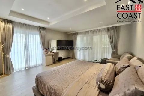 Casa de 3 dormitorios en Pattaya, Tailandia № 213004 - foto 17