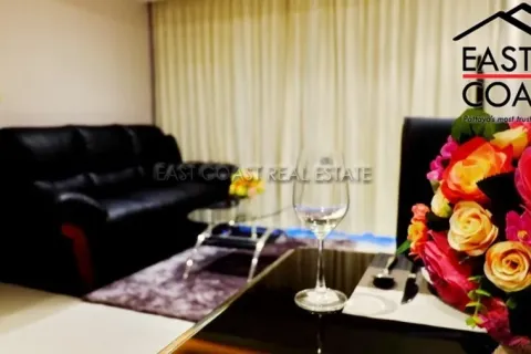 Condominio de 1 dormitorio en Pattaya, Tailandia № 213009 - foto 4