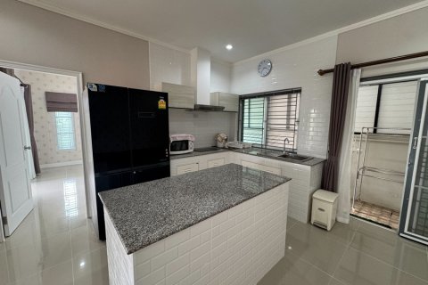 Haus in Hua Hin, Thailand 3 Schlafzimmer № 220546 - Foto 12