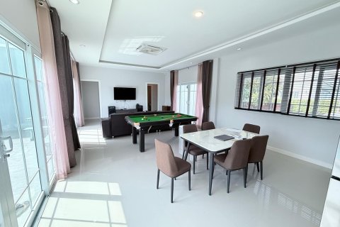 Вилла в Ча-аме, Таиланд с 3 спальнями  № 167712 - фото 9