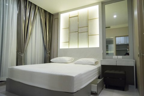 Кондоминиум с 1 спальней в Бангкоке, Таиланд № 143837 - фото 1