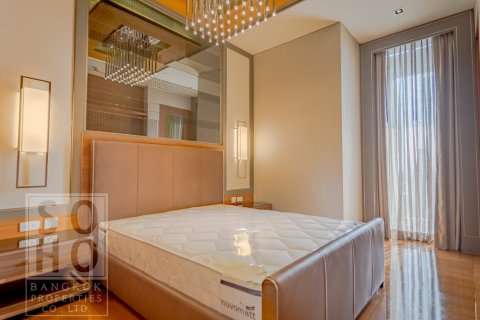 Кондоминиум с 2 спальнями в Сатхоне, Бангкок, Таиланд № 143860 - фото 3