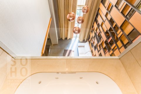 Кондоминиум с 2 спальнями в Сатхоне, Бангкок, Таиланд № 143860 - фото 11