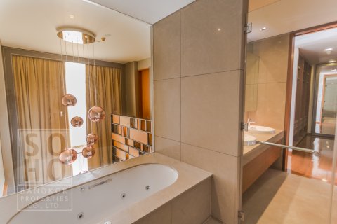 Кондоминиум с 2 спальнями в Сатхоне, Бангкок, Таиланд № 143860 - фото 12