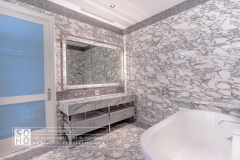 Кондоминиум с 2 спальнями в Сатхоне, Бангкок, Таиланд № 143859 - фото 7