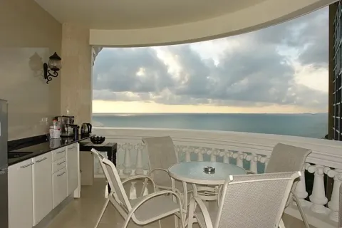 Condominio de 1 dormitorio en Pattaya, Tailandia № 212815 - foto 10