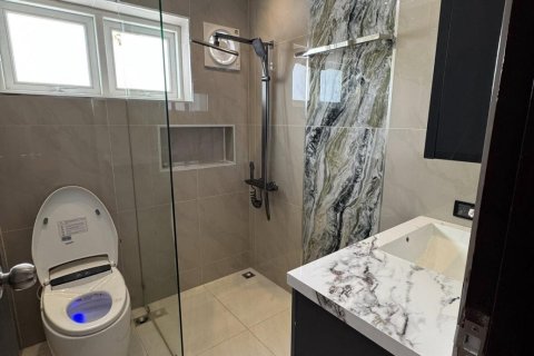 Maison à Pattaya, Thaïlande 5 chambres № 155683 - photo 22