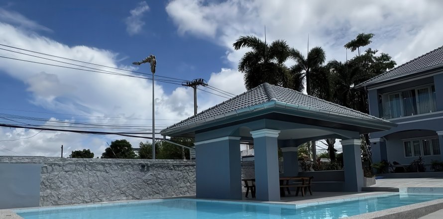 Maison à Pattaya, Thaïlande 5 chambres № 155683