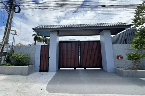 Maison à Pattaya, Thaïlande 5 chambres № 155683 - photo 28