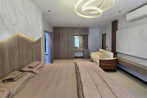 Maison à Pattaya, Thaïlande 5 chambres № 155683 - photo 13