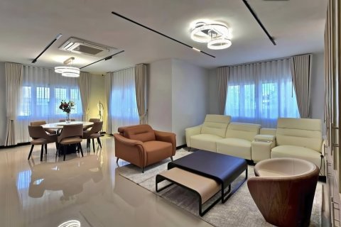 Maison à Pattaya, Thaïlande 5 chambres № 155683 - photo 4