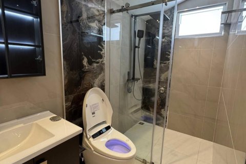 Maison à Pattaya, Thaïlande 5 chambres № 155683 - photo 11