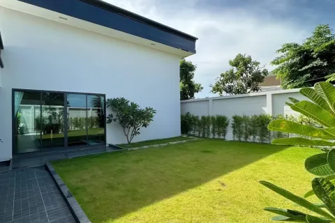 Villa à Pattaya, Thaïlande 4 chambres № 155681 - photo 3