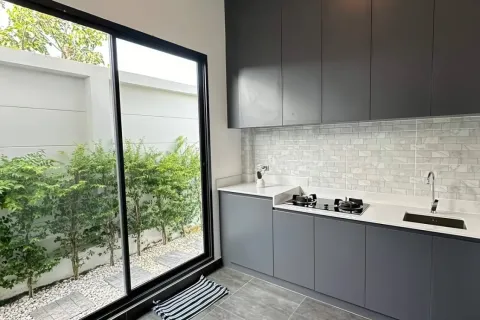 Villa à Pattaya, Thaïlande 4 chambres № 155681 - photo 8