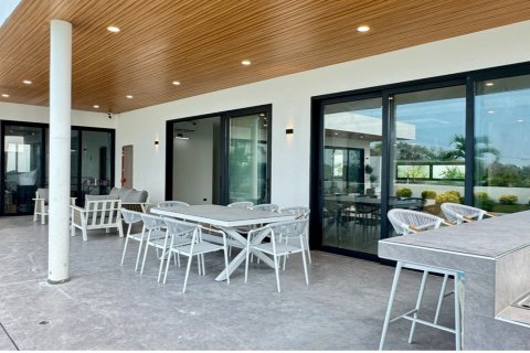 Maison à Pattaya, Thaïlande 3 chambres № 155685 - photo 3