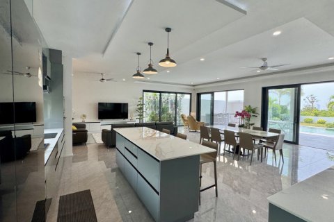 Maison à Pattaya, Thaïlande 3 chambres № 155685 - photo 22