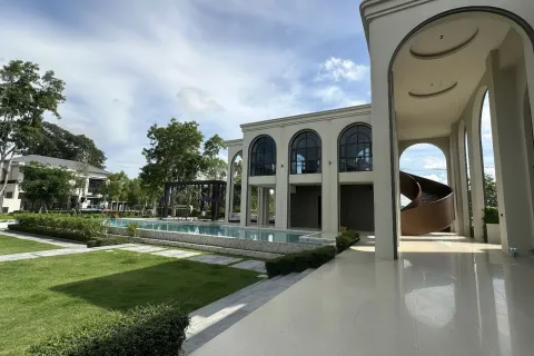 Дом в Паттайе, Таиланд с 5 комнатами № 155686 - фото 17