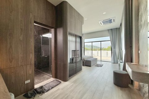 Villa à Pattaya, Thaïlande 4 chambres № 155680 - photo 23