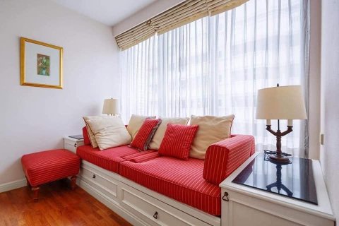 Кондоминиум с 2 спальнями в Патхум Ване, Бангкок, Таиланд № 163466 - фото 6