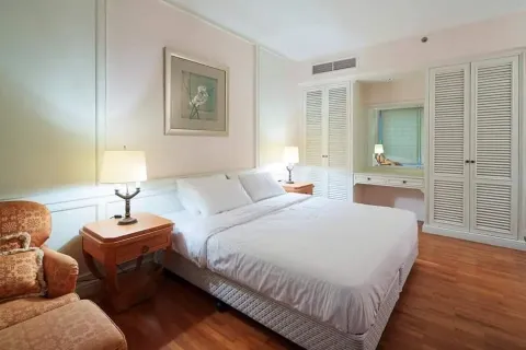 Кондоминиум с 2 спальнями в Патхум Ване, Бангкок, Таиланд № 163466 - фото 3