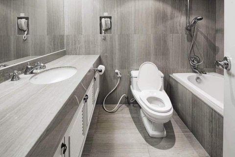 Кондоминиум с 2 спальнями в Патхум Ване, Бангкок, Таиланд № 163466 - фото 5