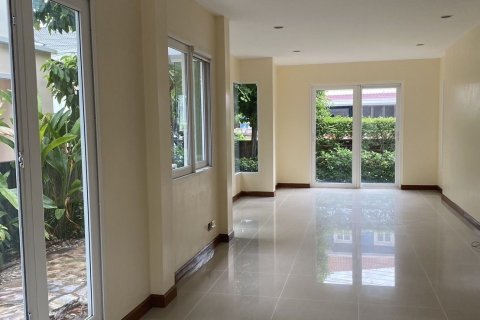 Maison à Bueng Kum, Bangkok, Thaïlande 3 chambres № 163465 - photo 4