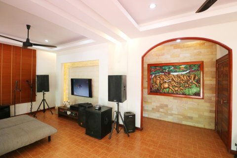 Land in Nong Khai, Thailand 51200 sq.m. № 163467 - photo 22