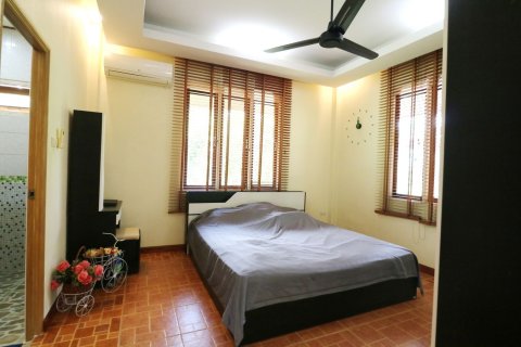 Land in Nong Khai, Thailand 51200 sq.m. № 163467 - photo 30