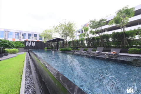 Condo in Bangkok, Thailand, 1 bedroom  № 185339 - photo 4