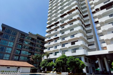 Кондоминиум с 2 спальнями на Пляж Джомтьен, Паттайя, Таиланд № 134419 - фото 1