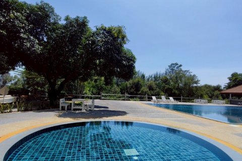 Кондоминиум с 2 спальнями на Пляж Джомтьен, Паттайя, Таиланд № 134419 - фото 3