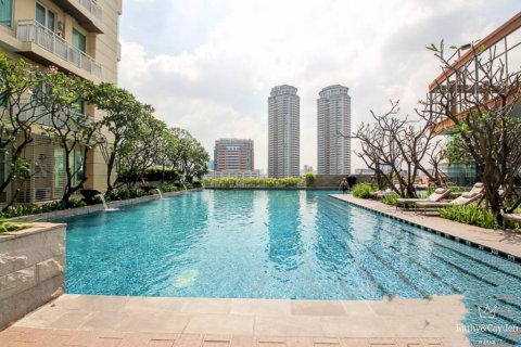 Condo in Sathon, Bangkok, Thailand, 2 bedrooms  № 134415 - photo 4