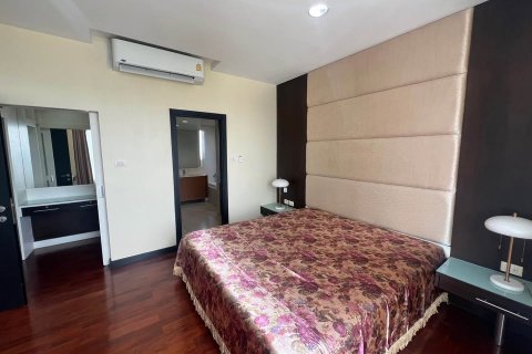 Кондоминиум с 3 спальнями в Клонг Тоэй, Бангкок, Таиланд № 134414 - фото 3