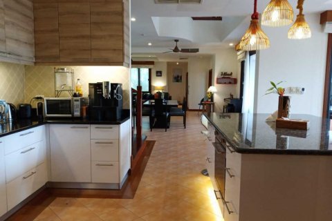 Haus in Bang Tao, Thailand 4 Schlafzimmer № 233368 - Foto 7