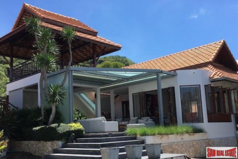 Villa à Hua Hin, Thaïlande 4 chambres № 194205