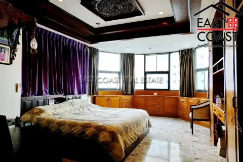 Condominio de 3 dormitorios en Jomtien Beach, Pattaya, Tailandia № 213112 - foto 14