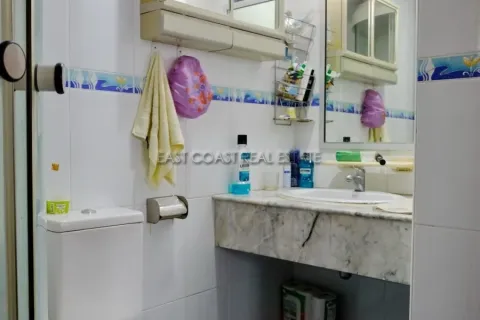 Condominio de 3 dormitorios en Jomtien Beach, Pattaya, Tailandia № 213112 - foto 20