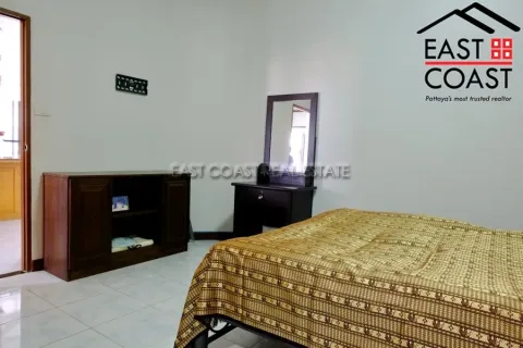 Condominio de 3 dormitorios en Jomtien Beach, Pattaya, Tailandia № 213112 - foto 25