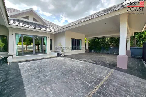 Casa de 3 dormitorios en Pattaya, Tailandia № 213114 - foto 4